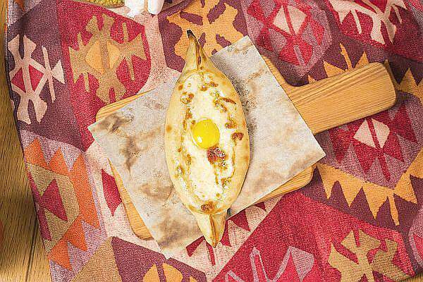 Мушмула - Мини хачапури по-Аджарски