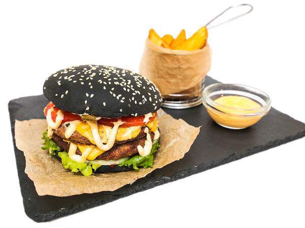 Gellert bar - Бургер Блек Геллерт Double meet