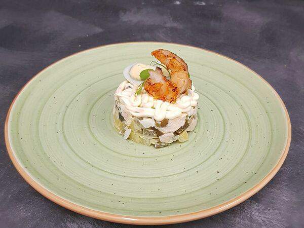 Milk - Салат Оливье с тигровой креветкой