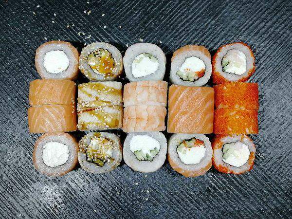 Sushi Life - Сет Филадельфия микс