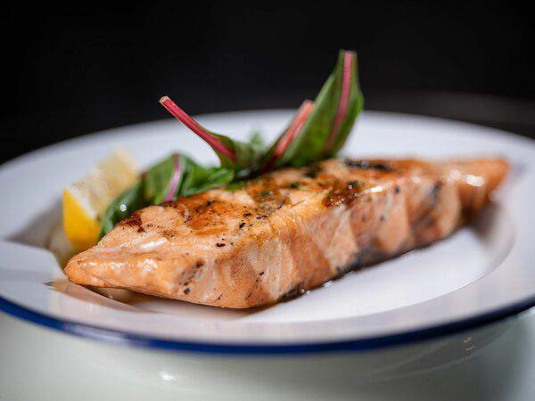 BBQ  Star - Филе лосося-цитрус с горчицей