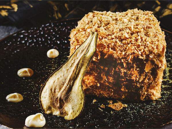 Gray Goose cafe - Азиатский грушевый наполеон