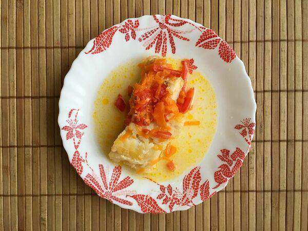 Кафе Мария - Рыба, припущенная с овощами