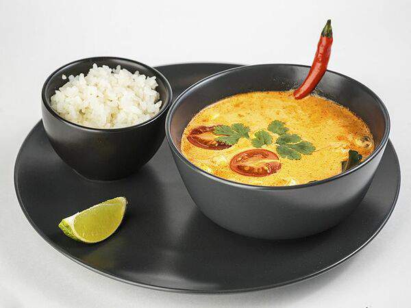 Kimchi Chicken - Суп Том Ям с курицей