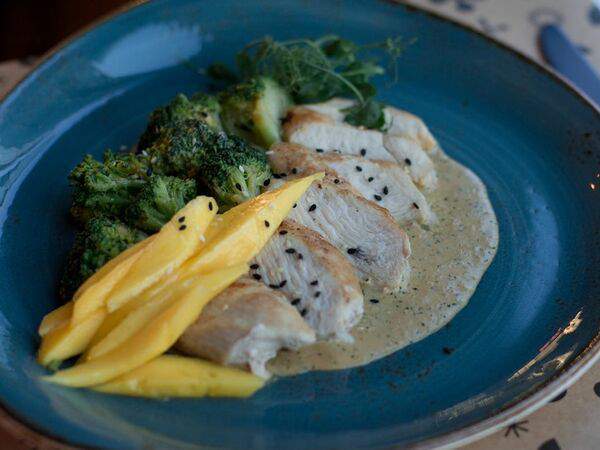 Redwood - Куриное филе с брокколи