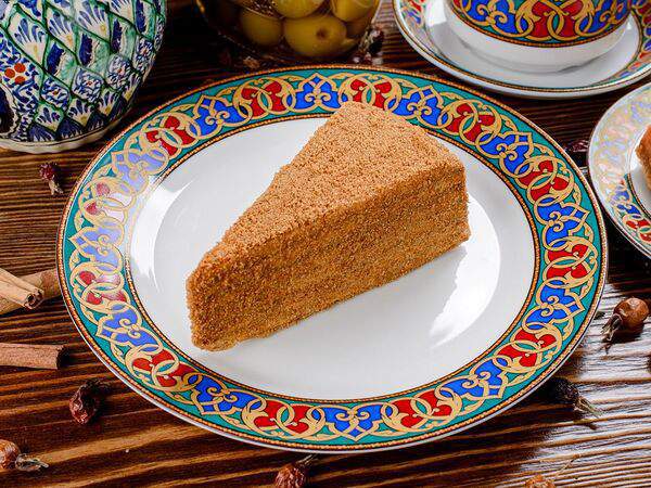 Плов хауз - Медовик