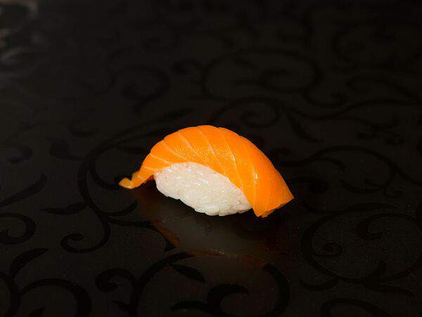 Sushi-country - Суши с лососем