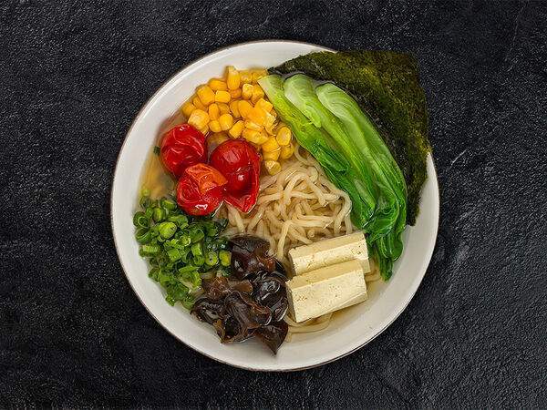 Bluefin Ramen Sushi Nikkei - Рамен Овощной