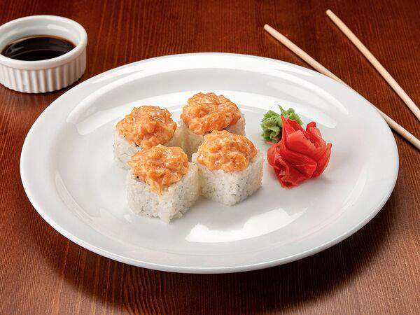 Umami - Ролл Лосось спайси