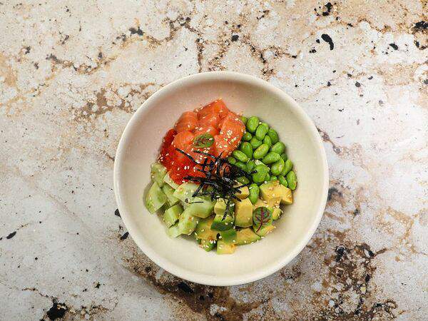 Ресторан 1991 - Поке с тунцом и эдамаме