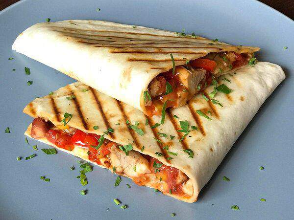 Bueno - Кесадилья с цыпленком