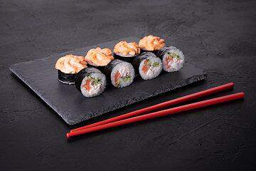 Sushiman - Ролл Запечённый Лосось