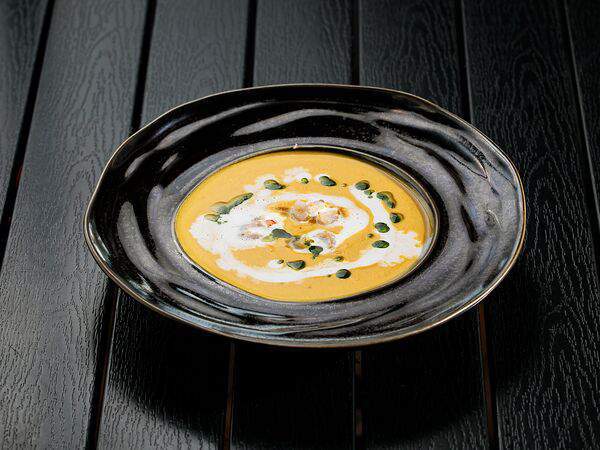 Mojo Bar - Тыквенный суп с креветками