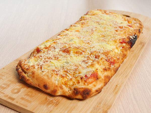 Pizza 911 - Пицца Римская Четыре сыра