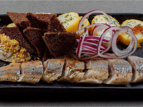 Gray Goose cafe - Сельдь собственного посола