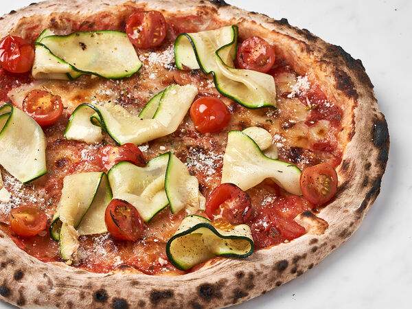 Mojo - Пицца Цуккини, черри и песто