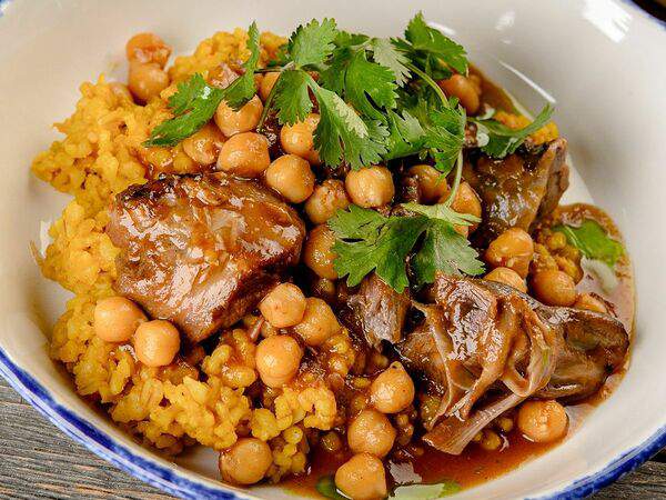 Веранда - Голяшка ягненка, тушенная в специях