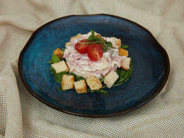 Кафе Театральное - Мясной салат Каприз