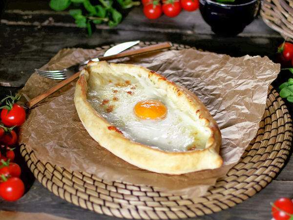 Friends - Хачапури по-аджарски