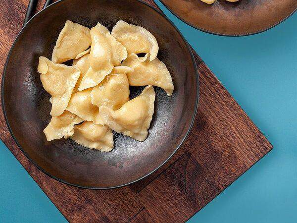 Magic Coffee - Пельмени с лососем и судаком