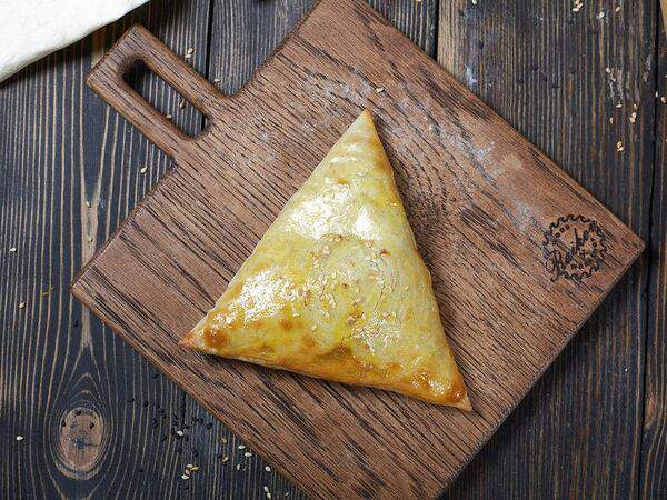 Инжир - Самса с бараниной