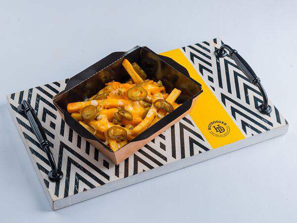 Hotdogger - Картофель фри с халапеньо и сыром