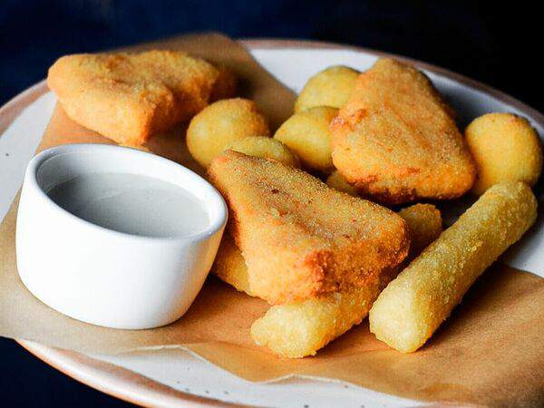 АльпенХофф - Ассорти из жареных сыров