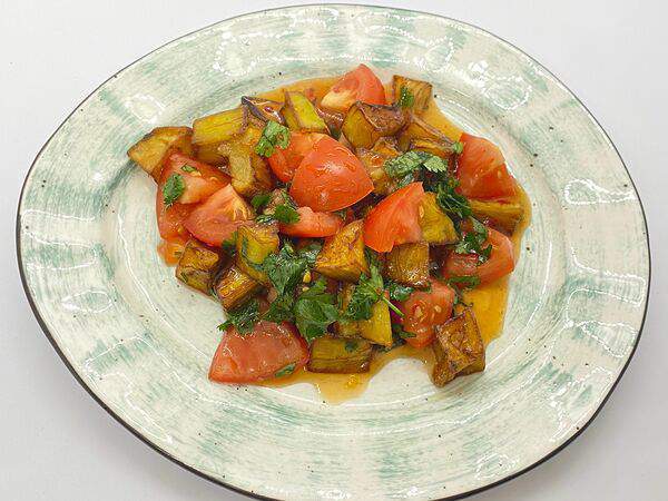 Солянка - Салат с хрустящим баклажаном