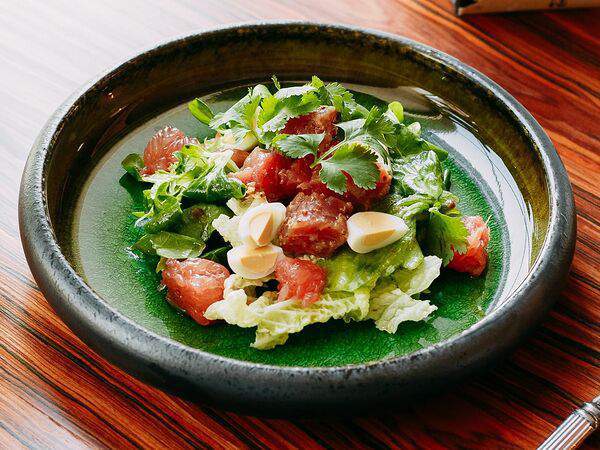 Гранд кафе Пастернак - Салат с перечным тунцом