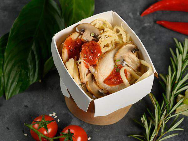 Pizza NB - Паста Грибы и цыпленок в томатном соусе