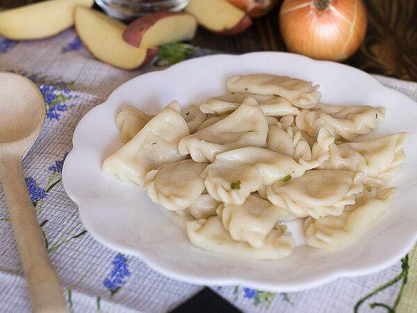 Пельменная на Горького - Вареники с вареным картофелем