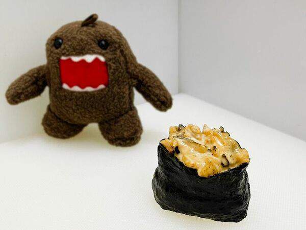 Акина суши - Гункан Муракай с мидиями