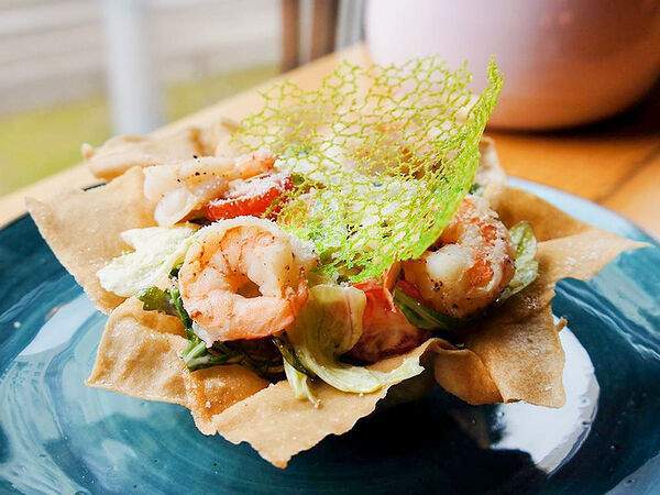 Молоко кофе сахар - Салат Цезарь с креветками