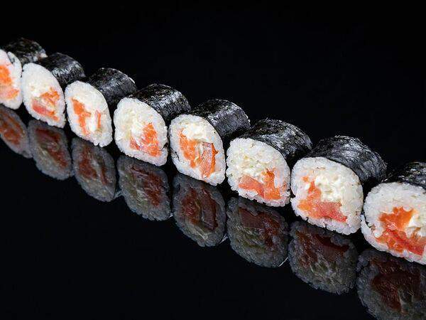 Едаеда - Ролл Цезарь с лососем