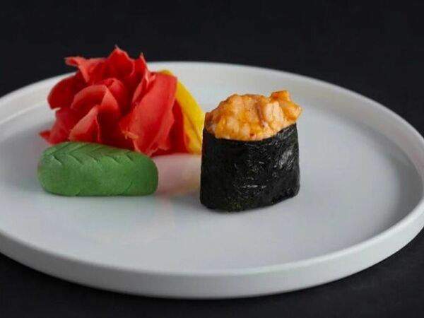 Сhiu-chiu - Спайси сяке гункан