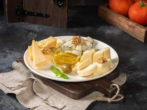 Никала Пиросмани - Ассорти Сырное