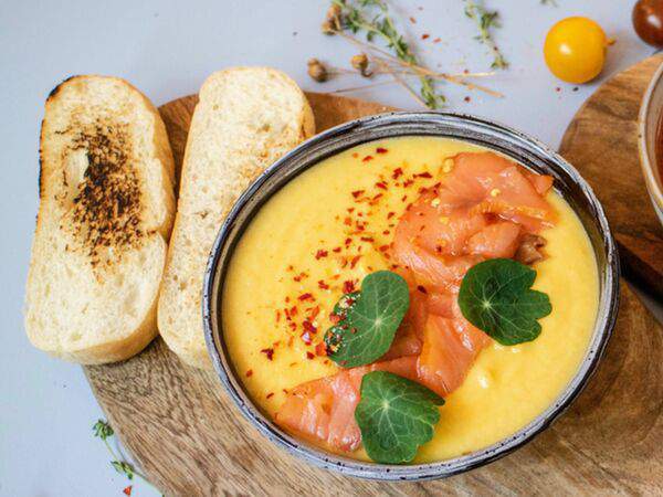 Тепло на Авроре - Сливочный овощной суп с лососем