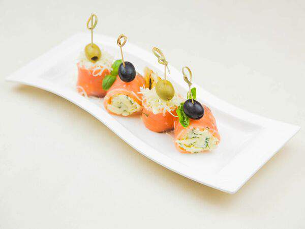 Зимний сад - Рулетики из семги