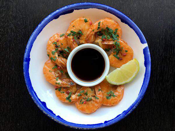 Белый берег - Тигровые креветки в тайском стиле