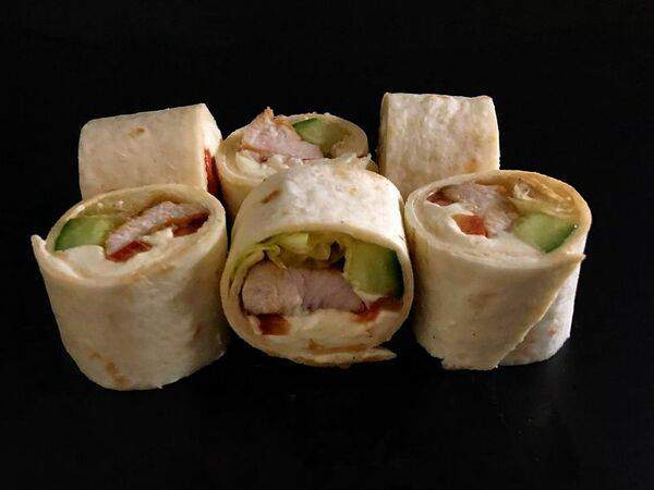 Mushu - Тортилья с курицей