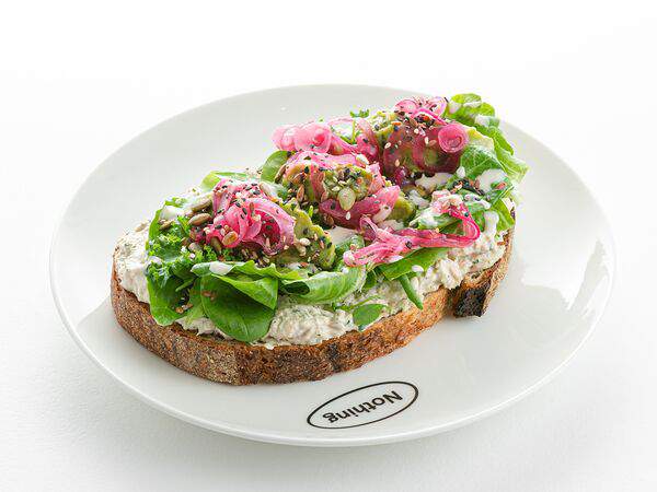 Nothing Fancy - Тост с рийетом из тунца