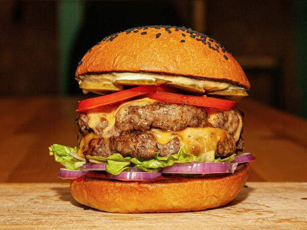 Бургерная. В Космосе Есть - Бургер Юпитер