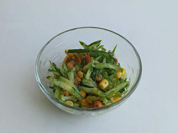 Обеды на Баррикадной - Салат Лето