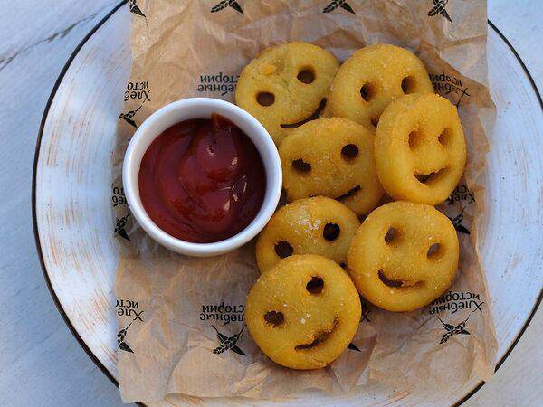 Хлебные истории - Картофельные смайлики с кетчупом