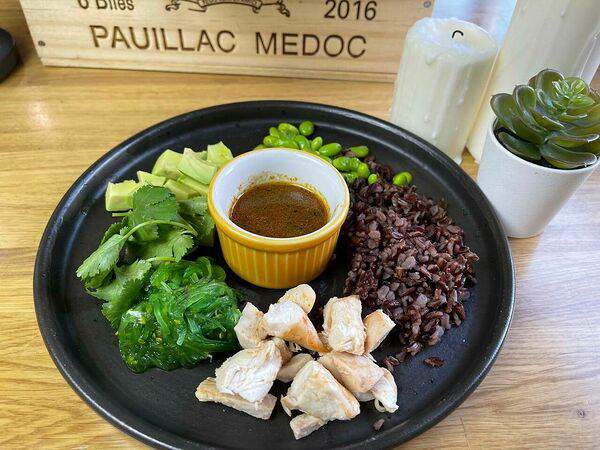 Dream Cafe - Боул с курицей