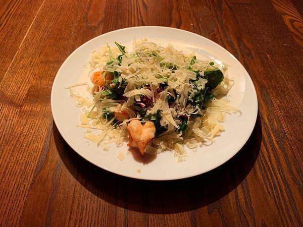 The Peashem - Салат Ветки-кола руккола с креветками