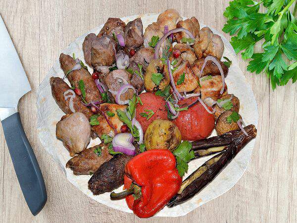 С акцентом - Ассорти из шашлыков