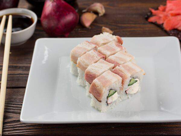 Town House - Ролл Бенино Удзи