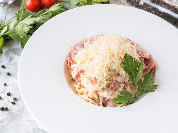 Моне - Паста Карбонара