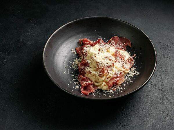 Цукини - Спагетти Карбонара с брезаолой